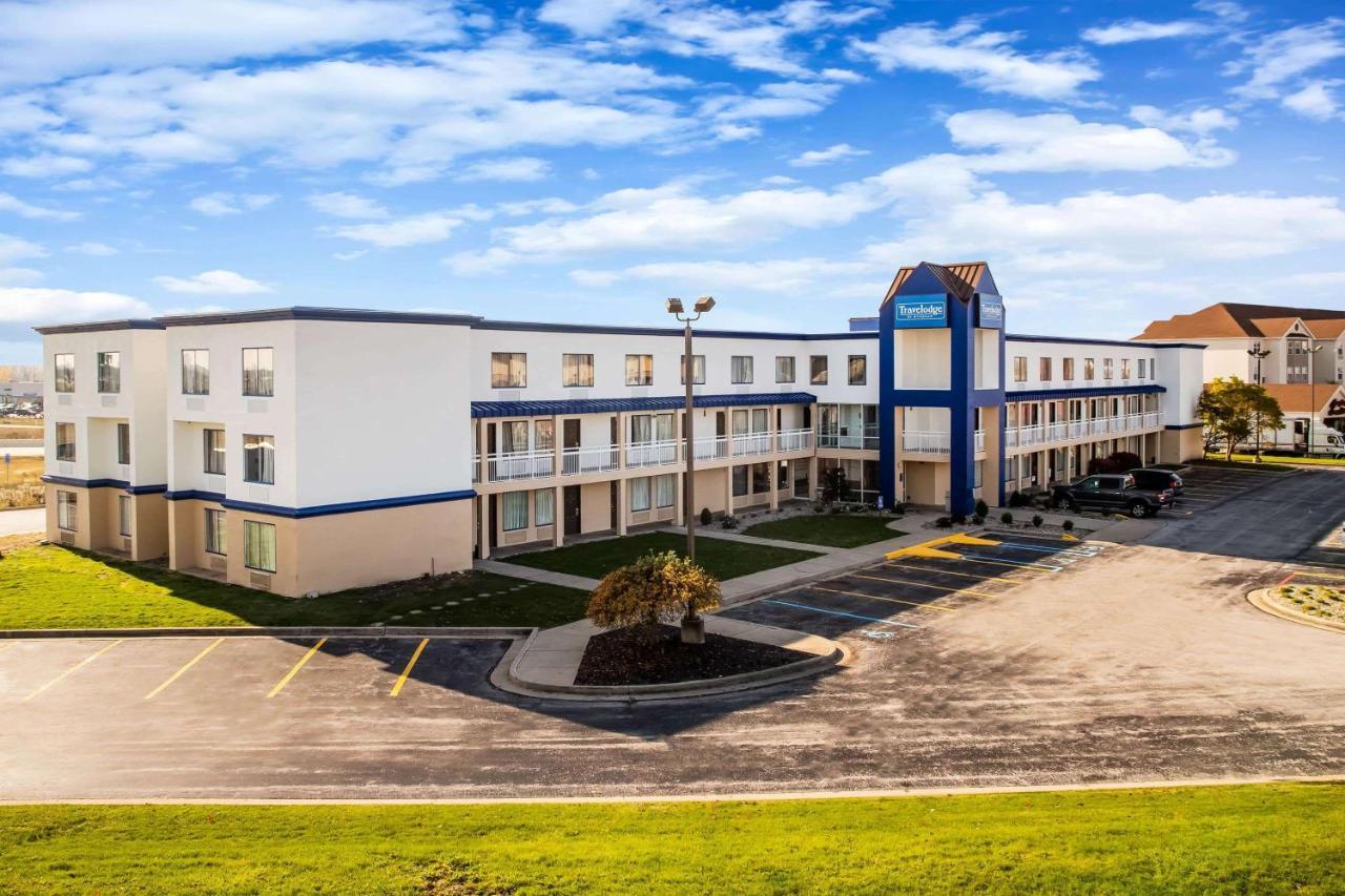 Travelodge By Wyndham Fort Wayne North Exterior photo
